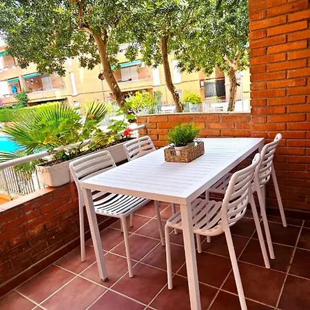 Apartman Playa Con Piscina Comarruga